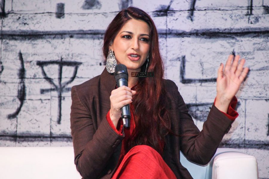 Sonali Bendre at a Book Launch