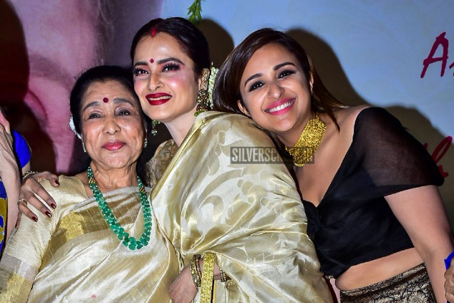 Asha Bhosle, Rekha, Jackie Shroff, Parineeti Chopra At The Yash Chopra Memorial Award