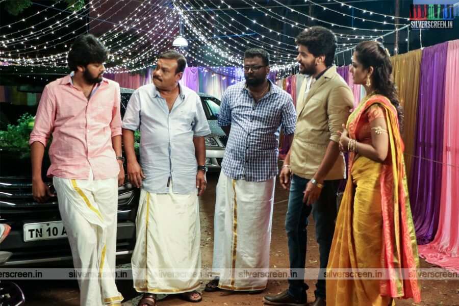 Natpuna Ennanu Theriyuma Movie Stills