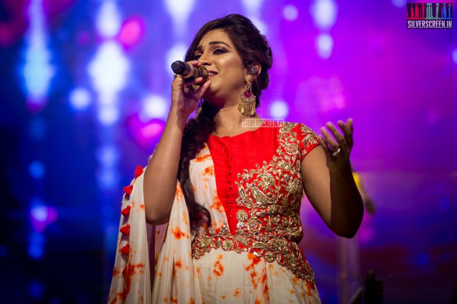 Shreya Ghoshal Performing At The Opening Ceremony Of JITO Connect 2018