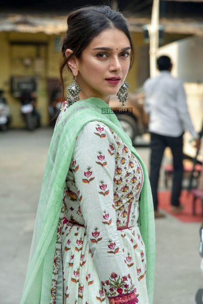 Aditi Rao Hydari At The Photo Shoot For Spring Summer Collection By Varsha Fashion