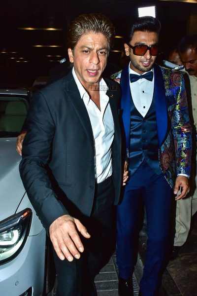 Shah Rukh Khan At The Hello Hall Of Fame Awards