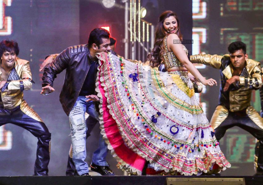 Salman Khan, Katrina Kaif, Prabhu Deva, Sonakshi Sinha Perform At The Da-Bangg The Tour, Pune