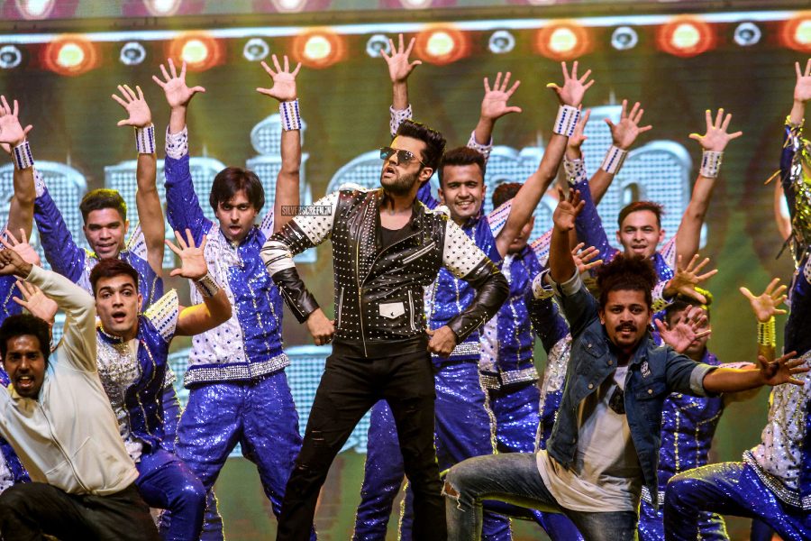 Salman Khan, Katrina Kaif, Prabhu Deva, Sonakshi Sinha Perform At The Da-Bangg The Tour, Pune