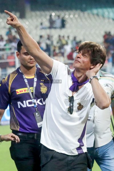 IPL 2018: Shah Rukh Khan Cheers For KKR At Kolkata's Eden Gardens