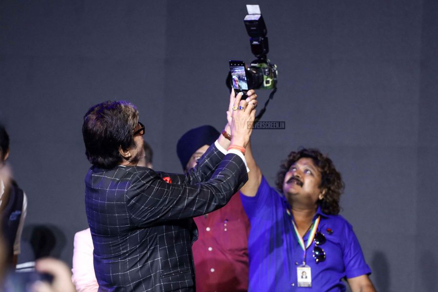 Amitabh Bachchan & Aditi Rao Hydari At A Smartphone Launch