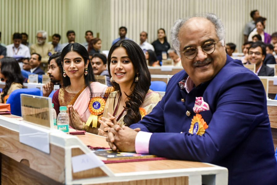 Boney, Janhvi & Khushi Kapoor Accept Sridevi's National Award