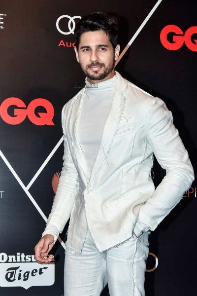 Sidharth Malhotra At The GQ Best Dressed Awards 2018