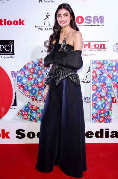 Athiya Shetty At The PCJ Outlook Social Media Awards 2018