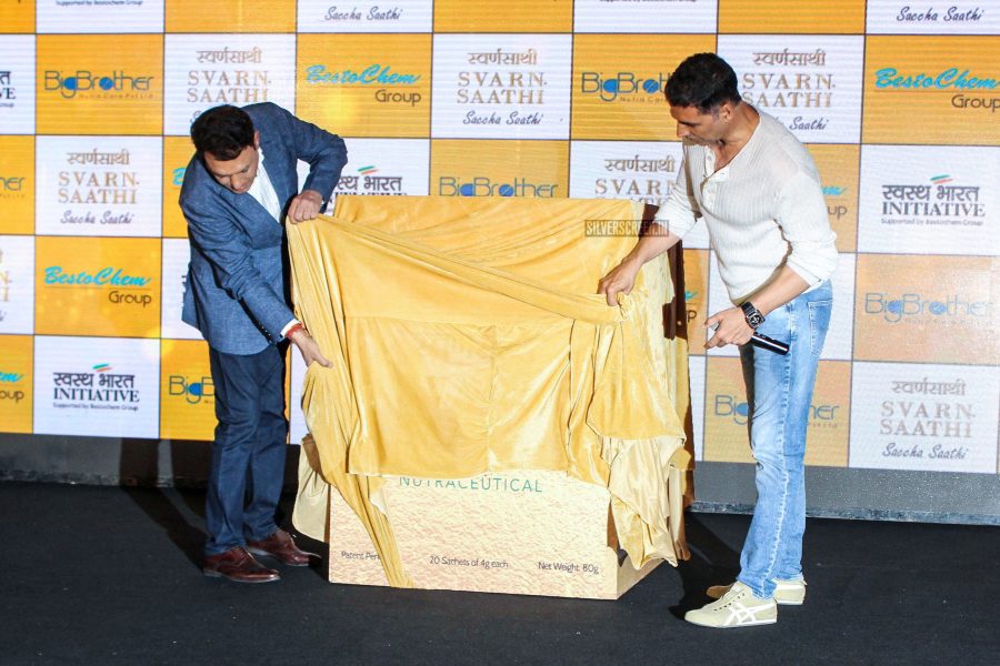 Akshay Kumar At A Product Launch