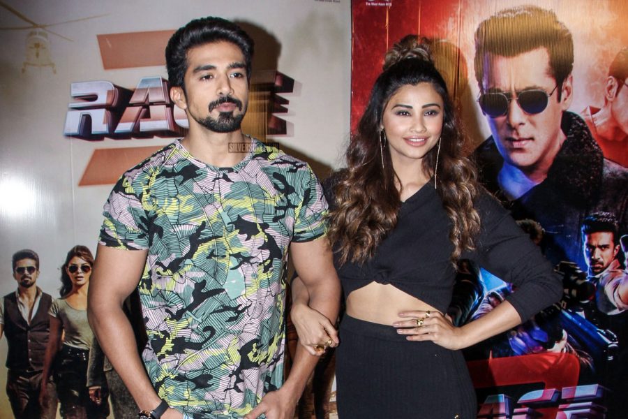 Saqib Saleem and Daisy Shah At The Race 3 Promotions