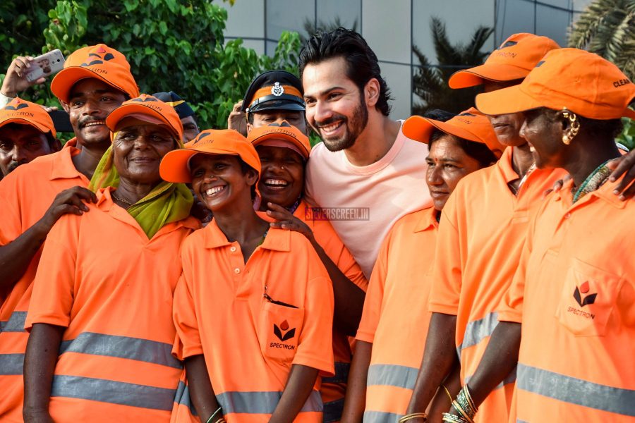 Varun Dhawan At The Beach Clean-Up Event