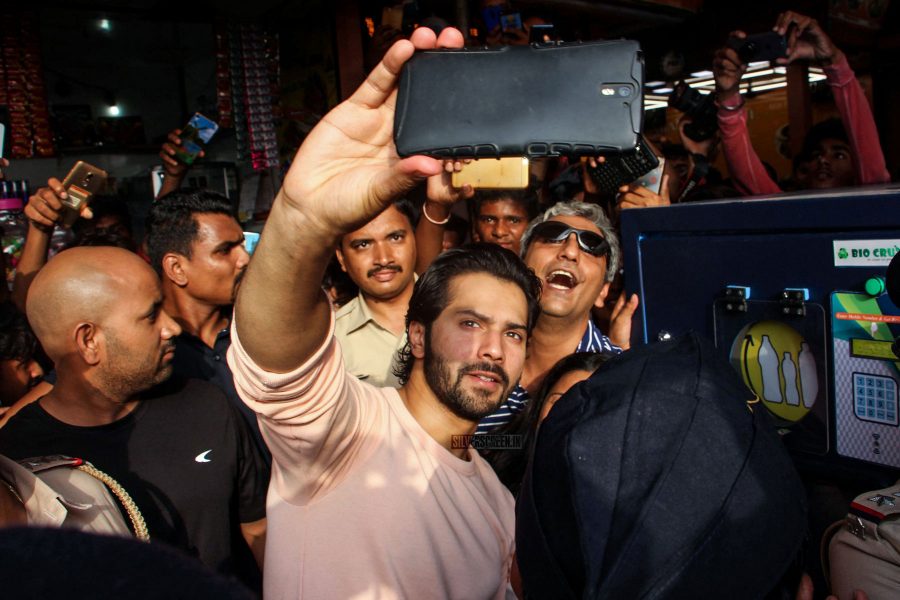 Varun Dhawan At The Beach Clean-Up Event