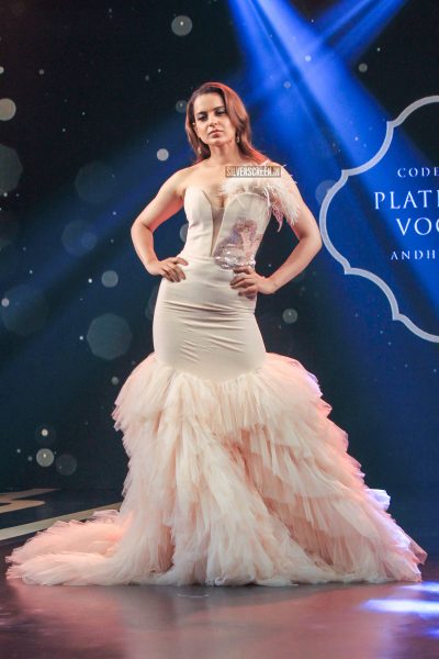 Kangana Ranaut Walks For Platinum Vogue