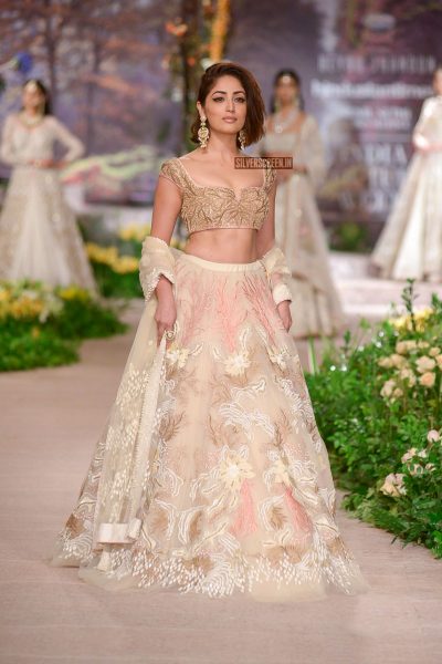 Yami Gautam Walks For Reynu Tandon At India Couture Week