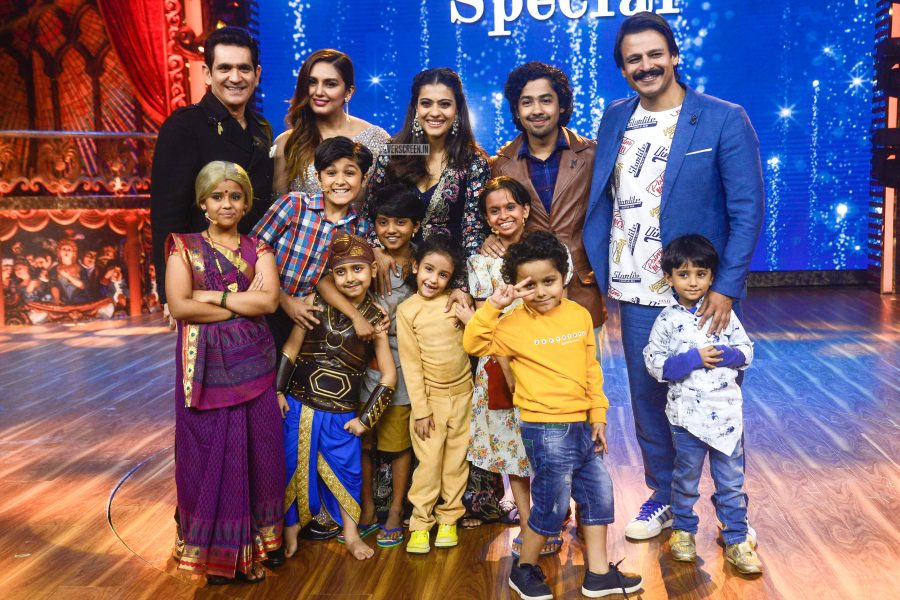 Kajol Promotes Helicopter Eela On The Sets Of India’s Best Dramebaaz