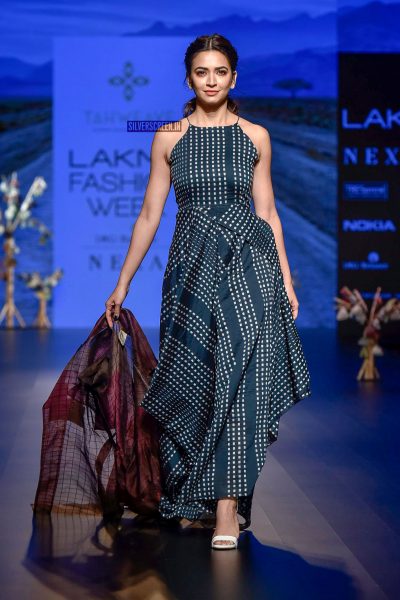 Kriti Kharbanda At The Lakme Fashion Week 2018