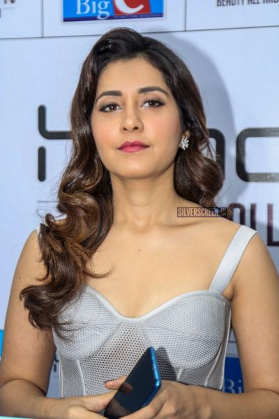 Raashi Khanna At The Launch Of A Smartphone