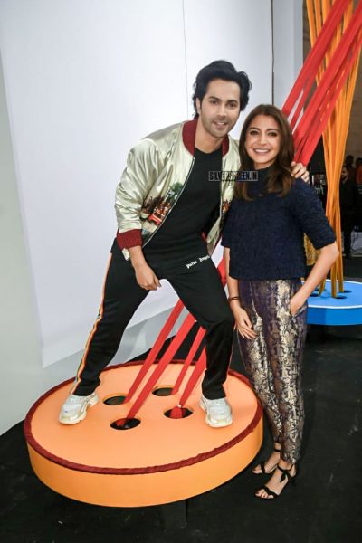 Varun Dhawan, Anushka Sharma Promote Sui Dhaaga