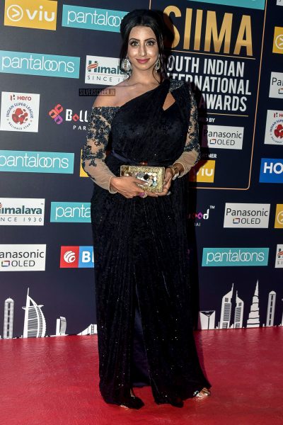 Sanjjana At The SIIMA Award 2018-Day 1