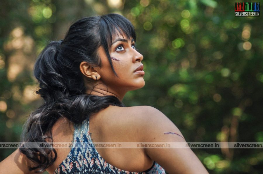 Adho Andha Paravai Pola Movie Stills Starring Amala Paul