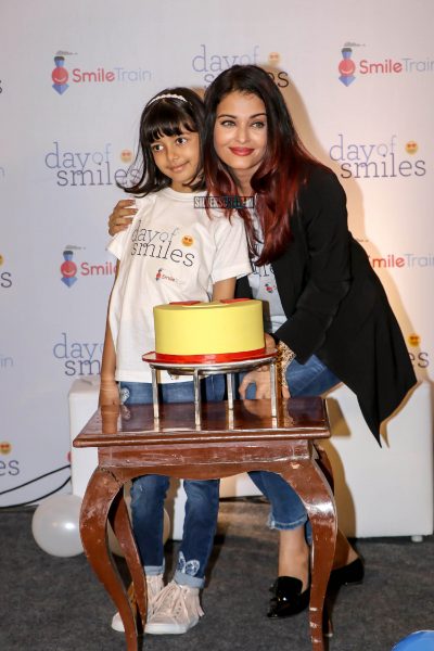 Aishwarya Rai Bachchan With Daughter Aradhya at The Smile Train Donation