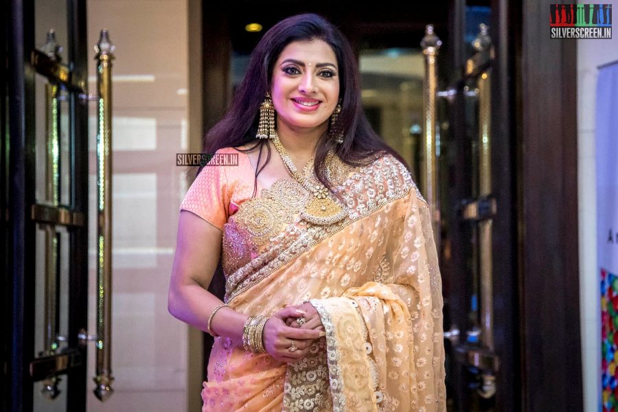 Priya Raman At The Grand Finale of Mrs.Chennai 2018