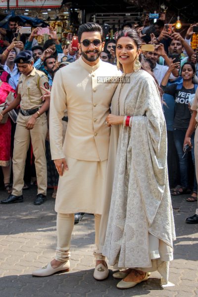 Ranveer Singh, Deepika Padukone At The Siddhivinayak Temple In Mumbai