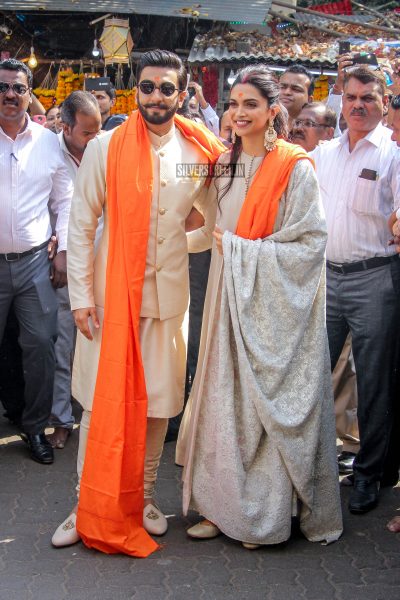 Ranveer Singh, Deepika Padukone At The Siddhivinayak Temple In Mumbai