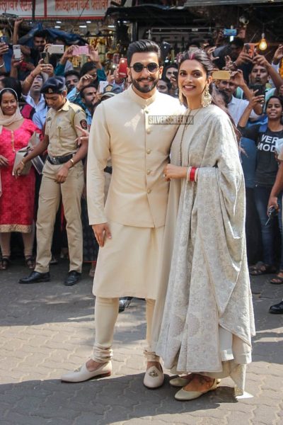 Ranveer Singh, Deepika Padukone At The Siddhivinayak Temple In Mumbai