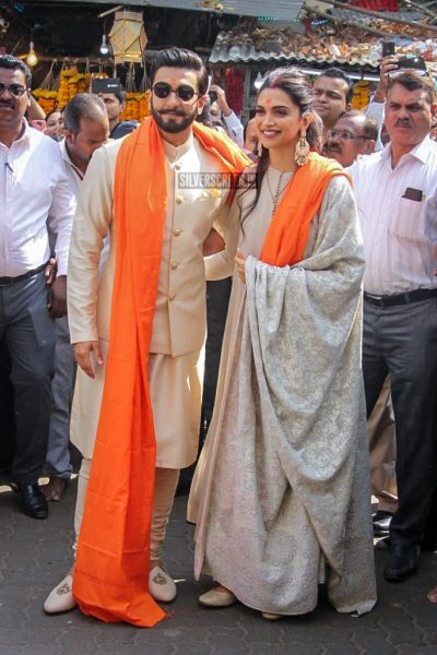 Ranveer Singh, Deepika Padukone At The Siddhivinayak Temple In Mumbai