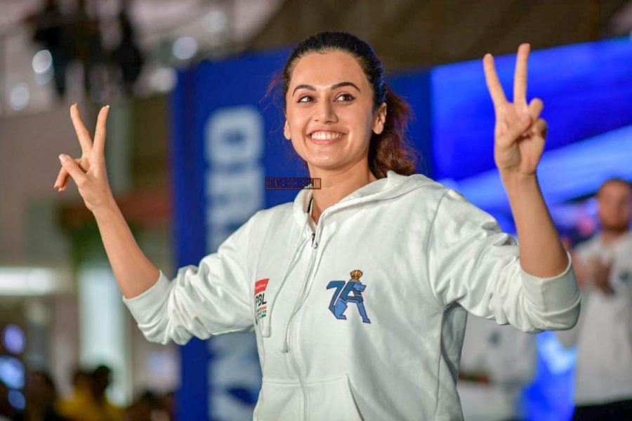 Taapsee Pannu Unveils The New Jersey Of Her Badminton Team Pune7Aces