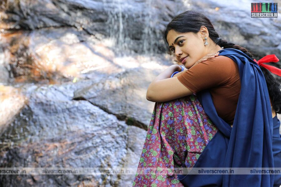 Kazhugu 2 Movie Stills Starring Kreshna, Yaashika Aanand