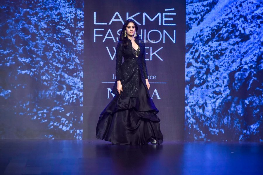 Jhanvi Kapoor Walks The Ramp For Raghvendra Rathore Lakme Fashion Week Summer/ Resort 2019
