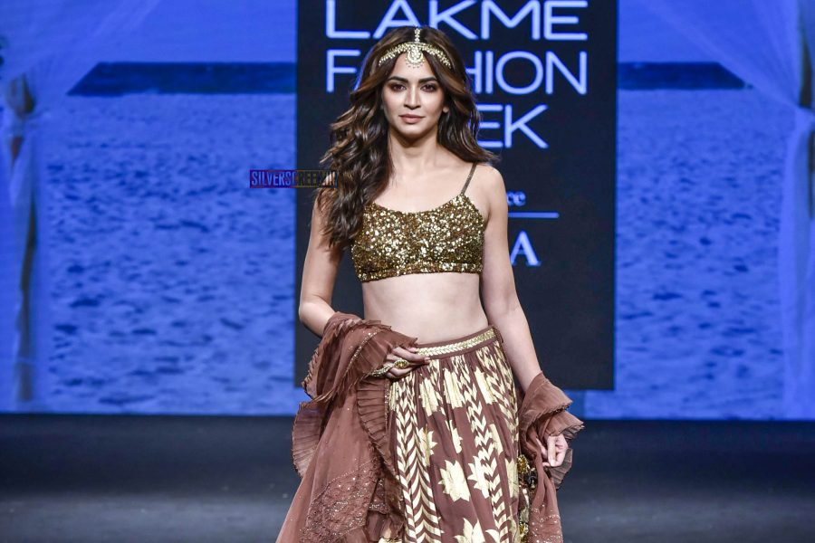 Kriti Kharbanda Walks The Ramp For Sukriti Aakriti At Lakme Fashion Week Summer/Resort 2019