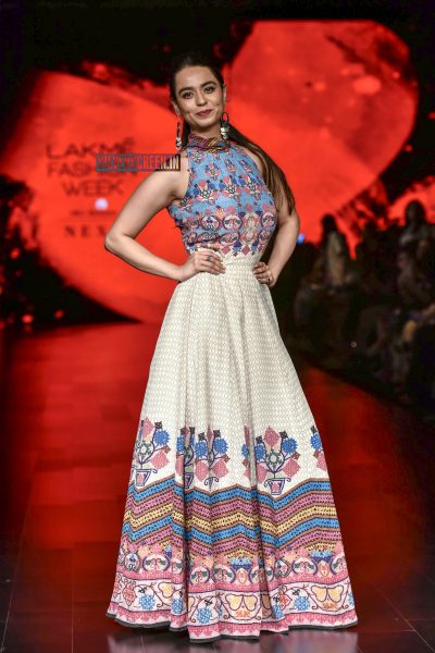 Soundarya Sharma Walks The Ramp At Lakme Fashion Week Summer/ Resort 2019