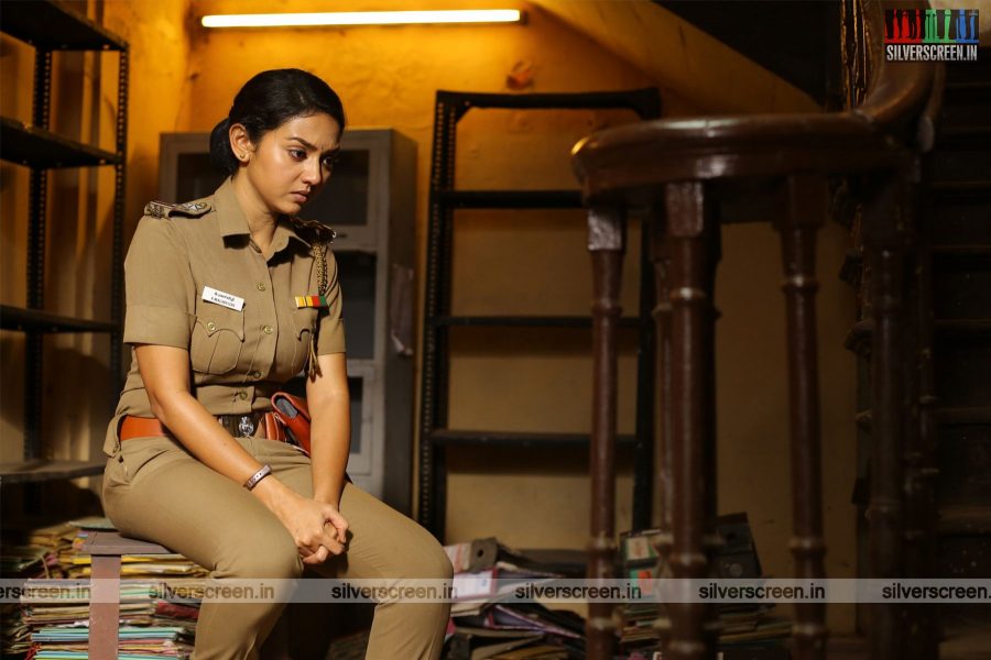 Thadam Movie Stills Starring Arun Vijay, Tanya Hope