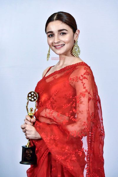 Alia Bhatt At 'News 18 Reel Movie Awards 2019'