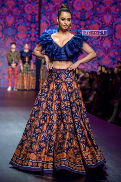 Soundarya Sharma Walks The Ramp At The ‘Delhi Fashion Week 2019 – Day 3’