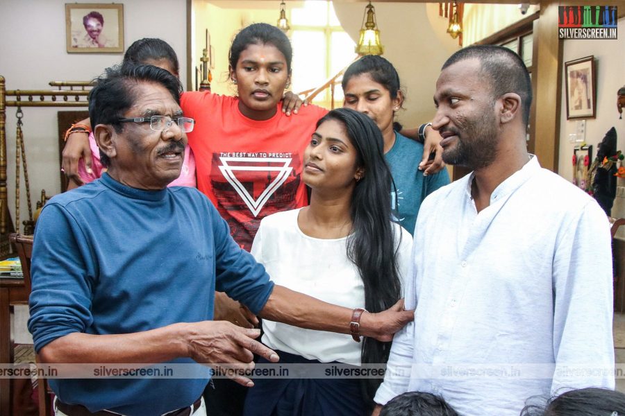 Bharathiraja, Suseenthiran Organises A Feast For All Kabbadi Sportswomen In 'Kennedy Club'