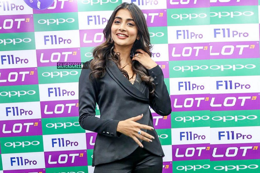 Pooja Hegde At A Smartphone Launch