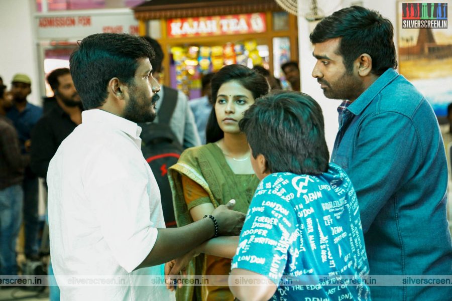 Sindhubaadh Movie Stills Starring Vijay Sethupathi, Anjali