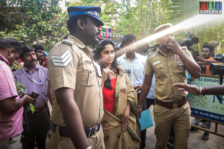 Shalini Votes In Lok Sabha Elections 2019