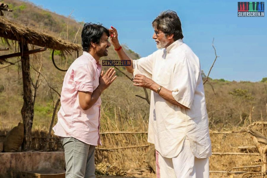 Uyarndha Manithan Movie Stills Starring Amitabh Bachchan, SJ Suryah