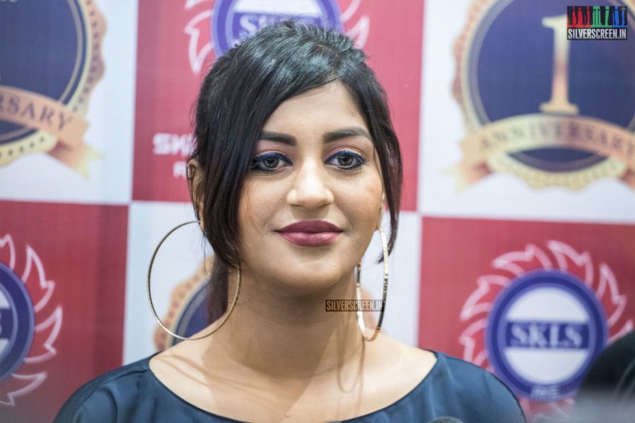 Yaashika Aanand At The First Year Anniversary Celebrations Of A Mall In Chennai