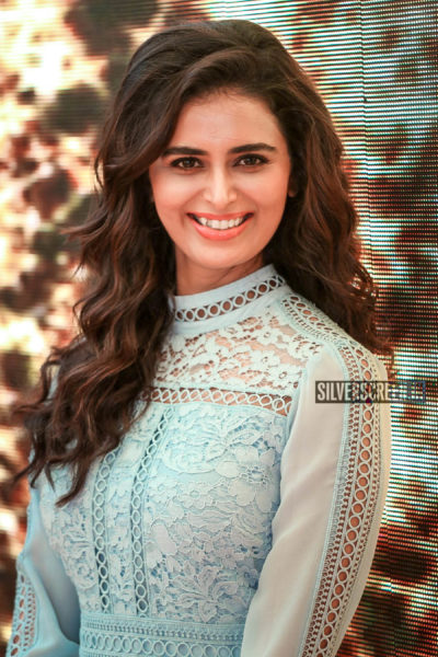 Meenkashi Dixit At The 'Maharshi' Pre Release Event