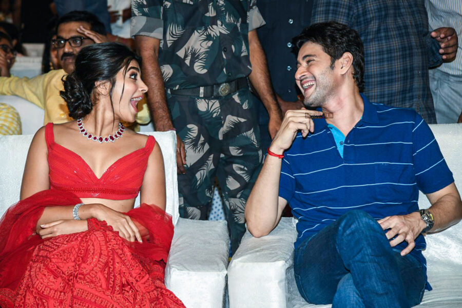 Mahesh Babu, Pooja Hegde At The 'Maharshi' Success Meet