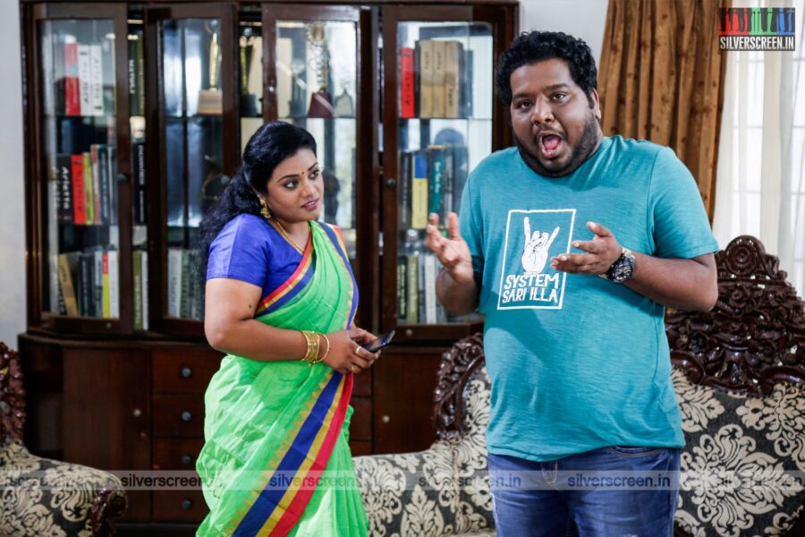 Nenjamundu Nermaiyundu Odu Raja Movie Stills Starring RJ Vigneshkanth