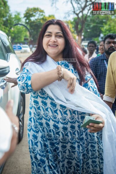 Kushboo Votes In Nadigar Sangam Elections