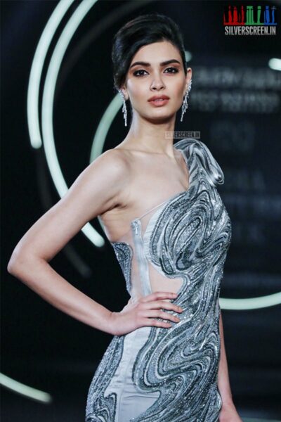 Diana Penty Walks The Ramp For Gaurav Gupta At India Couture Week